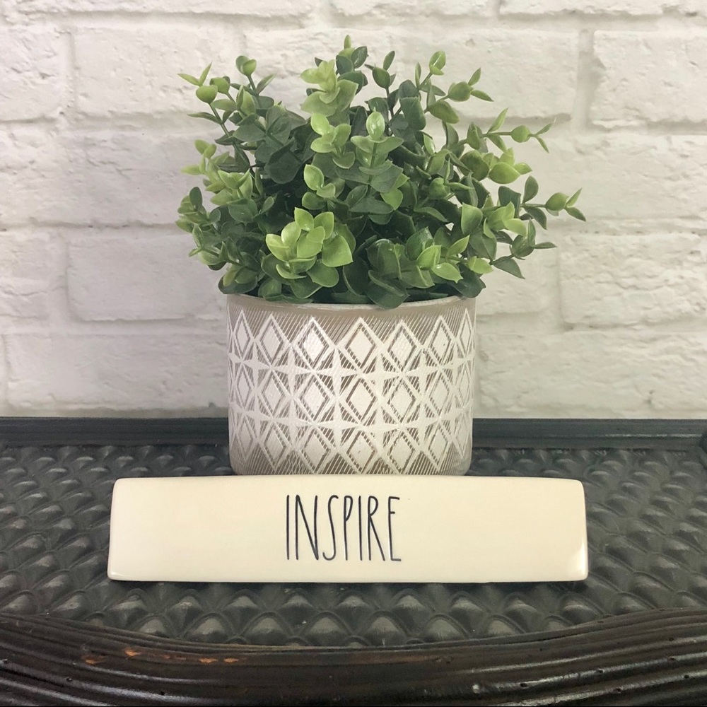 Rae Dunn “Inspire” Desk Plaque
